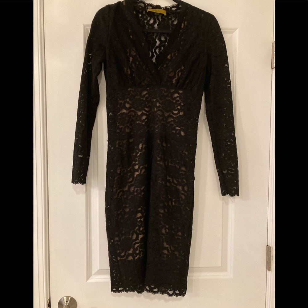 Nicole Miller Size 4 Black Lace Dress.